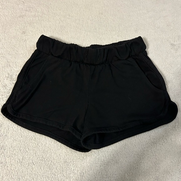 Lot of 3 Old Navy Dolphin-Hem Cheer Shorts - Picture 9 of 11
